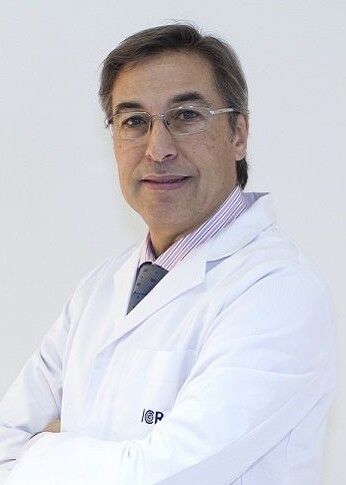 Doctor urologist Manuel